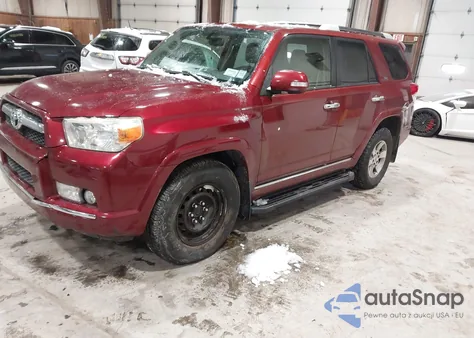 2013 Toyota 4Runner Sr5 z USA, uszkodzony, nr VIN JTEBU5JR6D5146608